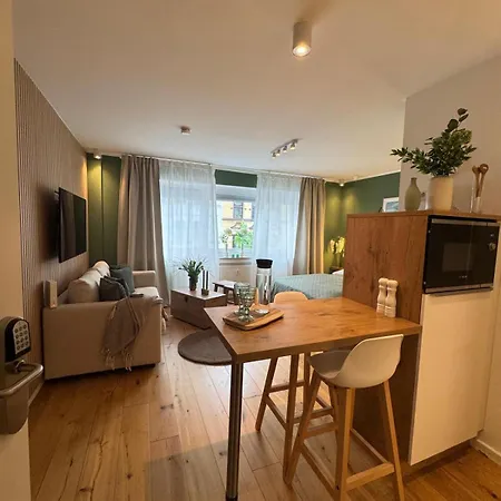 Nettes In Düsseldorf-derendorf - Stylisch + Gemütlich *