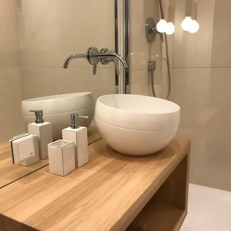 Apartment Nettes In Düsseldorf-derendorf - Stylisch + Gemütlich Düsseldorf