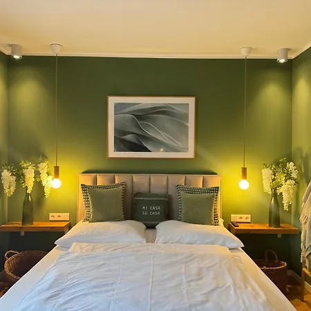 Nettes In Duesseldorf-derendorf - Stylisch + Gemuetlich Dusseldorf