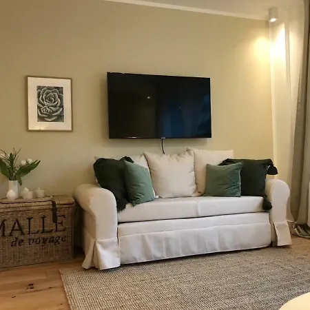 Apartment Nettes In Duesseldorf-derendorf - Stylisch + Gemuetlich