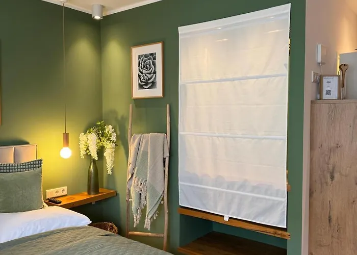 Nettes In Düsseldorf-derendorf - Stylisch + Gemütlich Apartment