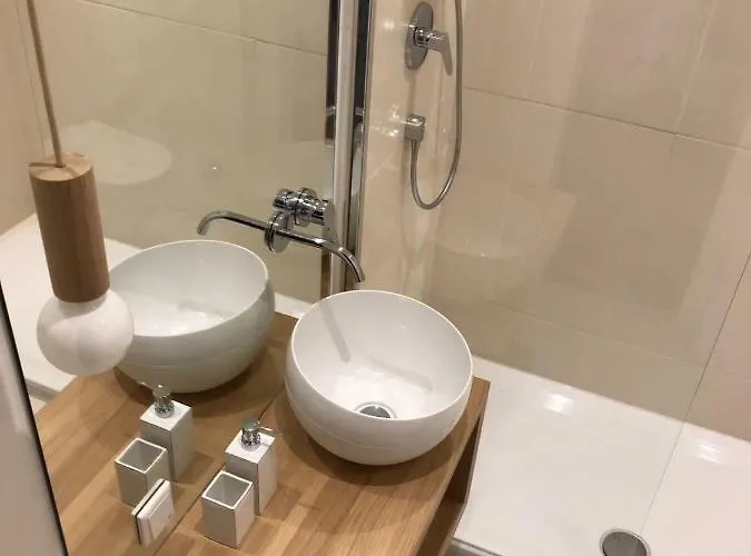 Nettes In Düsseldorf-derendorf - Stylisch + Gemütlich