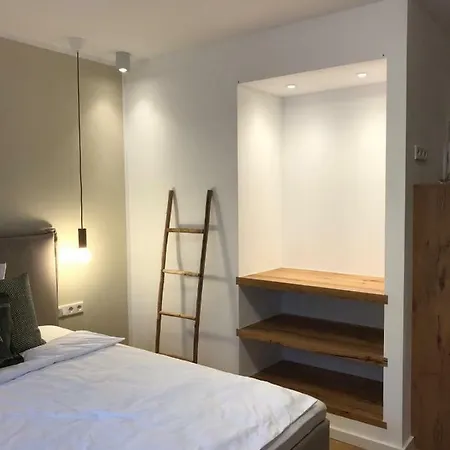 Nettes In Düsseldorf-derendorf - Stylisch + Gemütlich *