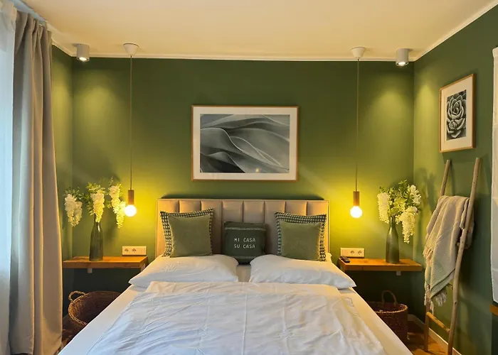 Nettes In Duesseldorf-derendorf - Stylisch + Gemuetlich Dusseldorf